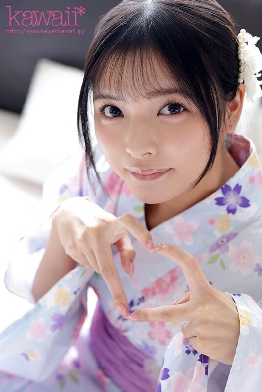 【VR】口下手で、シャイで、推しに弱い恋花ちゃん(すきぴ)を花火大会に誘ったら首を縦に振ってくれて勢い任せでラブホに入るとYESとも、NOとも言わないけど嫌がらないので打ち上げピストンでいっぱい喜ばせた初デートの夜 石井恋花 画像3