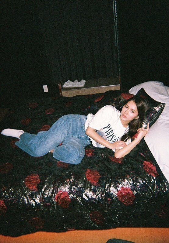 付き合って同棲していたけど別れて、ある日「荷物を受け取りたい」と3年ぶりに再会した元カノ通野未帆と久しぶりにキスをしたらもう一度だけSEXしたいと誘われ燃え上がるようなワンナイトラブをした。 画像1