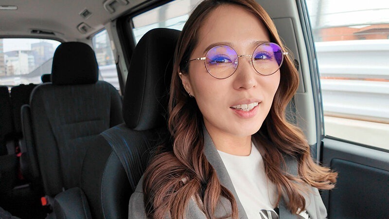 付き合って同棲していたけど別れて、ある日「荷物を受け取りたい」と3年ぶりに再会した元カノ通野未帆と久しぶりにキスをしたらもう一度だけSEXしたいと誘われ燃え上がるようなワンナイトラブをした。 画像5