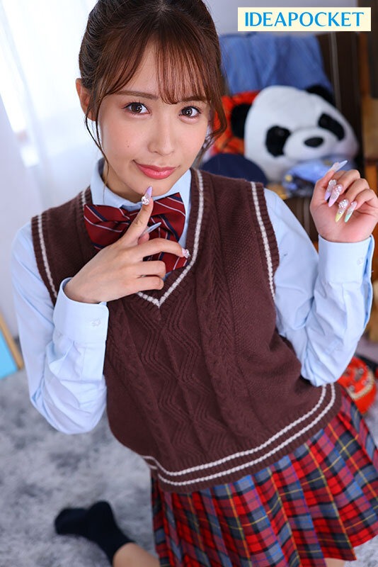 【VR】学園祭の出し物で使うメイド服をずっと好きだった友達のお姉ちゃんがきたら…ガン見不回避！たわわなGカップおっぱいむっちり太ももがエロい！絶対領域チ●ポ直立！こっそり二人でスケベ前夜祭 長浜みつり 画像8