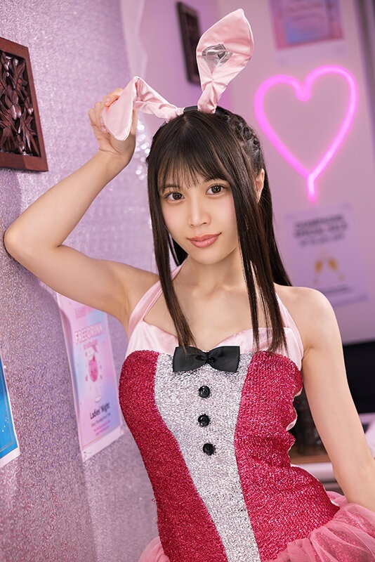 【VR】超絶美人なのにいつも塩対応な彼女は二人っきりになると甘えん坊！「大好き」連呼SEXで飽きるまで中出しさせてくれる 水原わこ【8K】 画像2