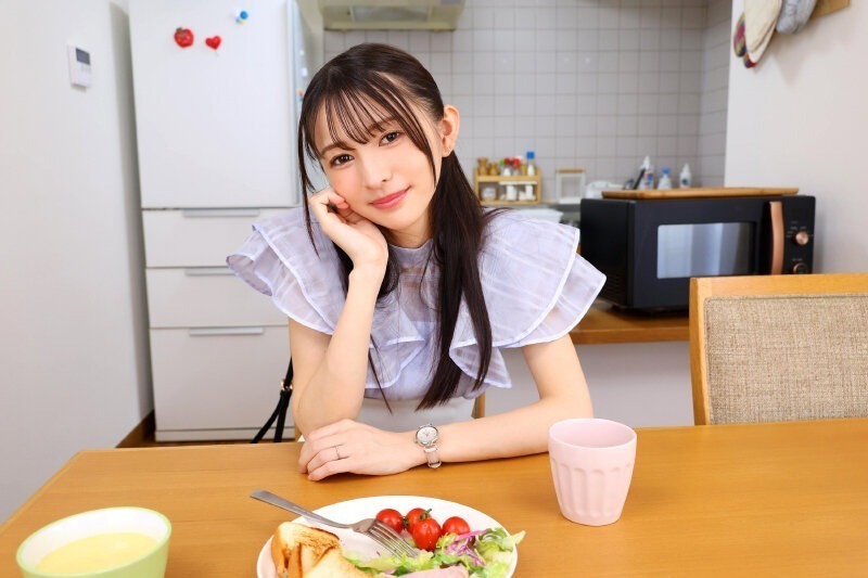 【VR】【8K】婚約中の彼女と排卵日に朝まで子作りセックス 幸村泉希 画像2